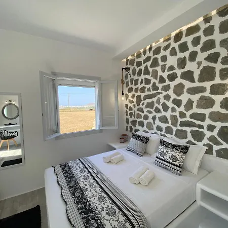 Apartment Suites Agia Anna
